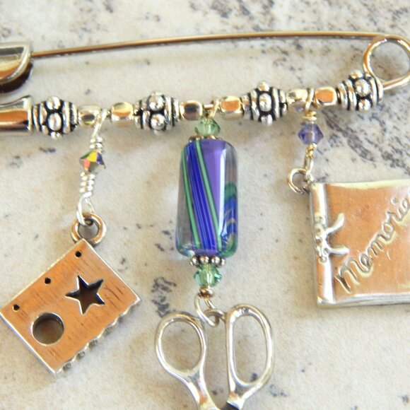 Scrapbooking Charm Pin - Sterling Silver - Cane Glass - Swarovski Crystals - Picture 3 of 4